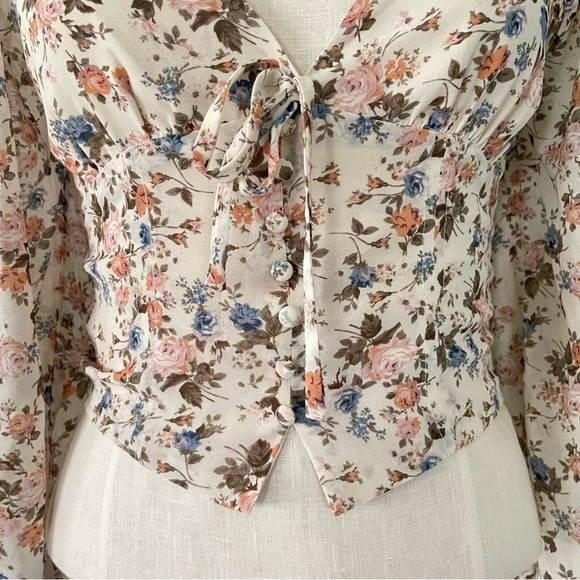 Dress Forum Floral boho top size Small preowned - Picture 2 of 9